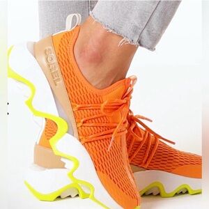 Sorel kinetic  Impact II lace koi dreamy Sneaker